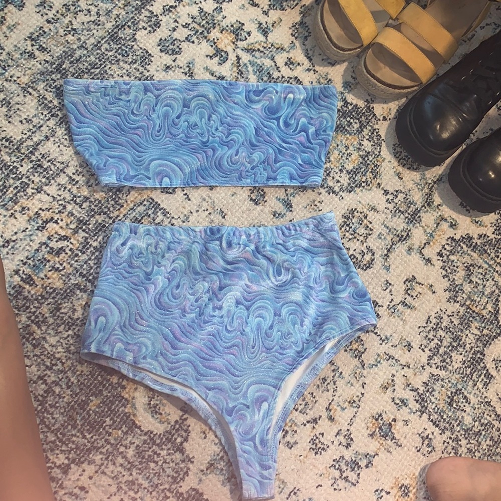 Two piece rave outfit!
